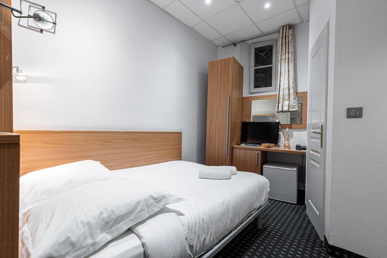 Modern Waikiki Hotel Cannes